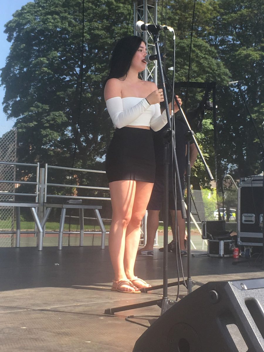 Suzanne Poole, singer from Andover at Armed Forces Day 2019
