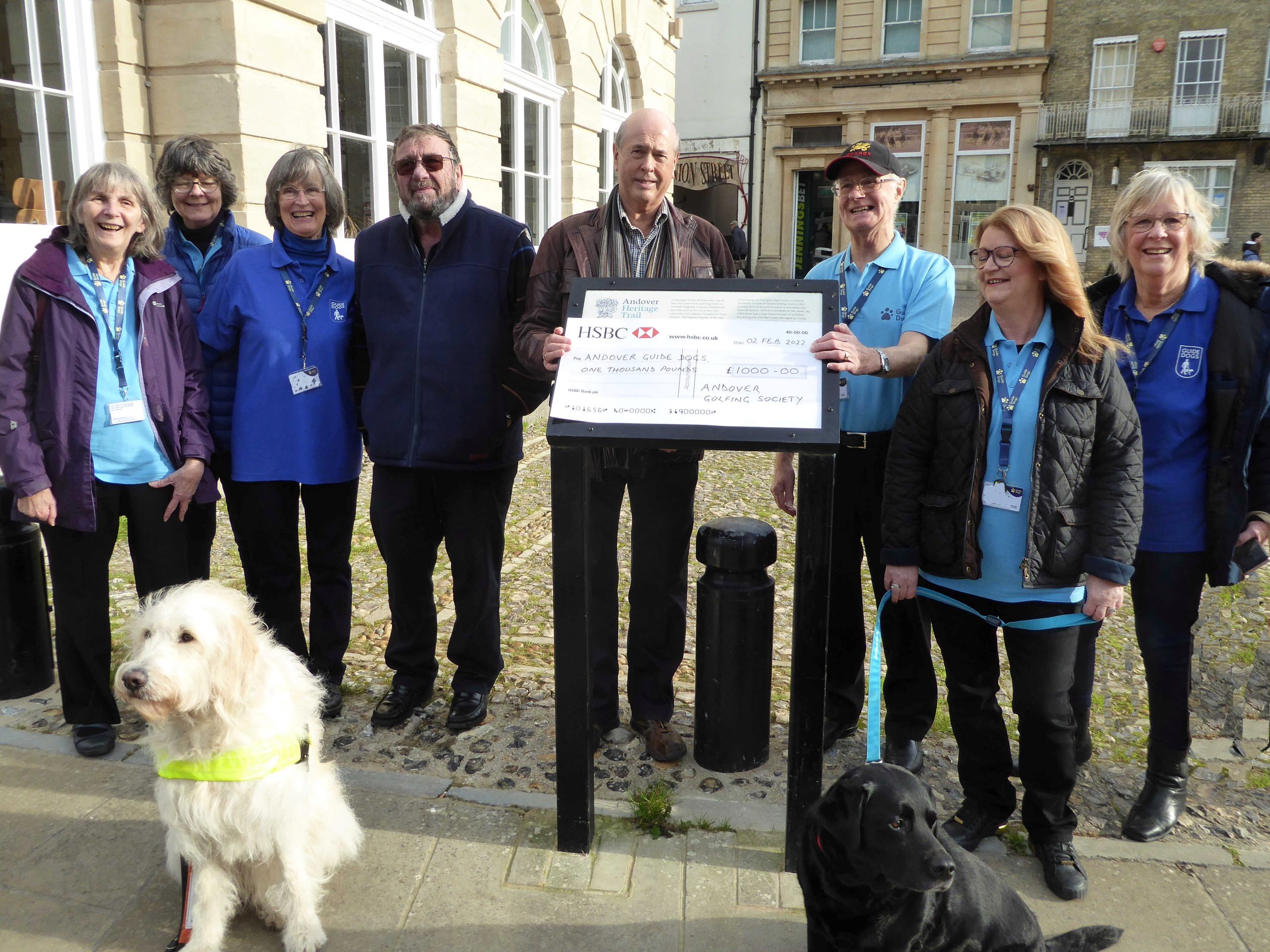 Andover Golfing Society has raised £1,000 for Guide Dogs