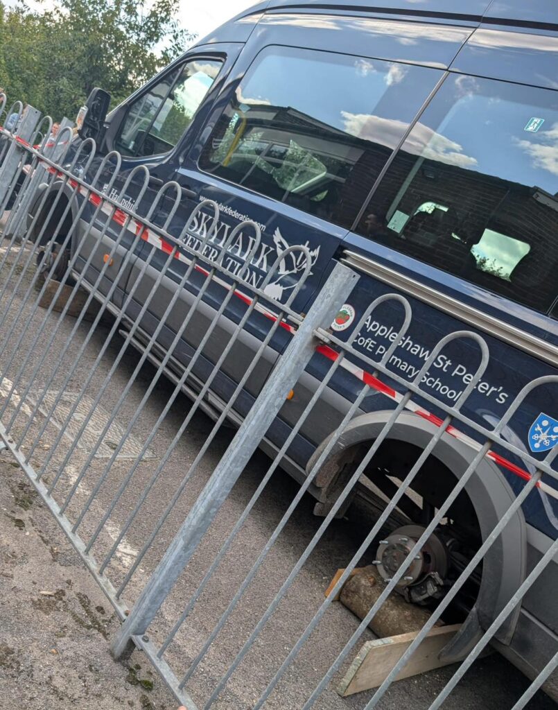Appleshaw St Peter’s C of E Primary School Minibus
