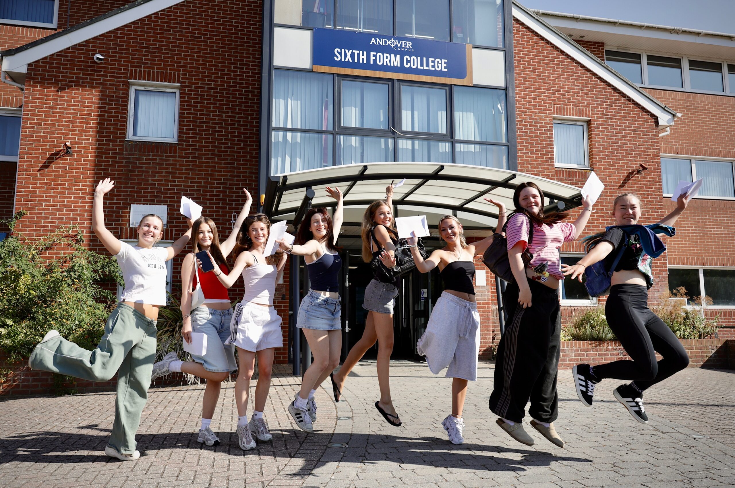 Andover College Celebrates A Level, T Level and BTEC Student Success on Results Day  