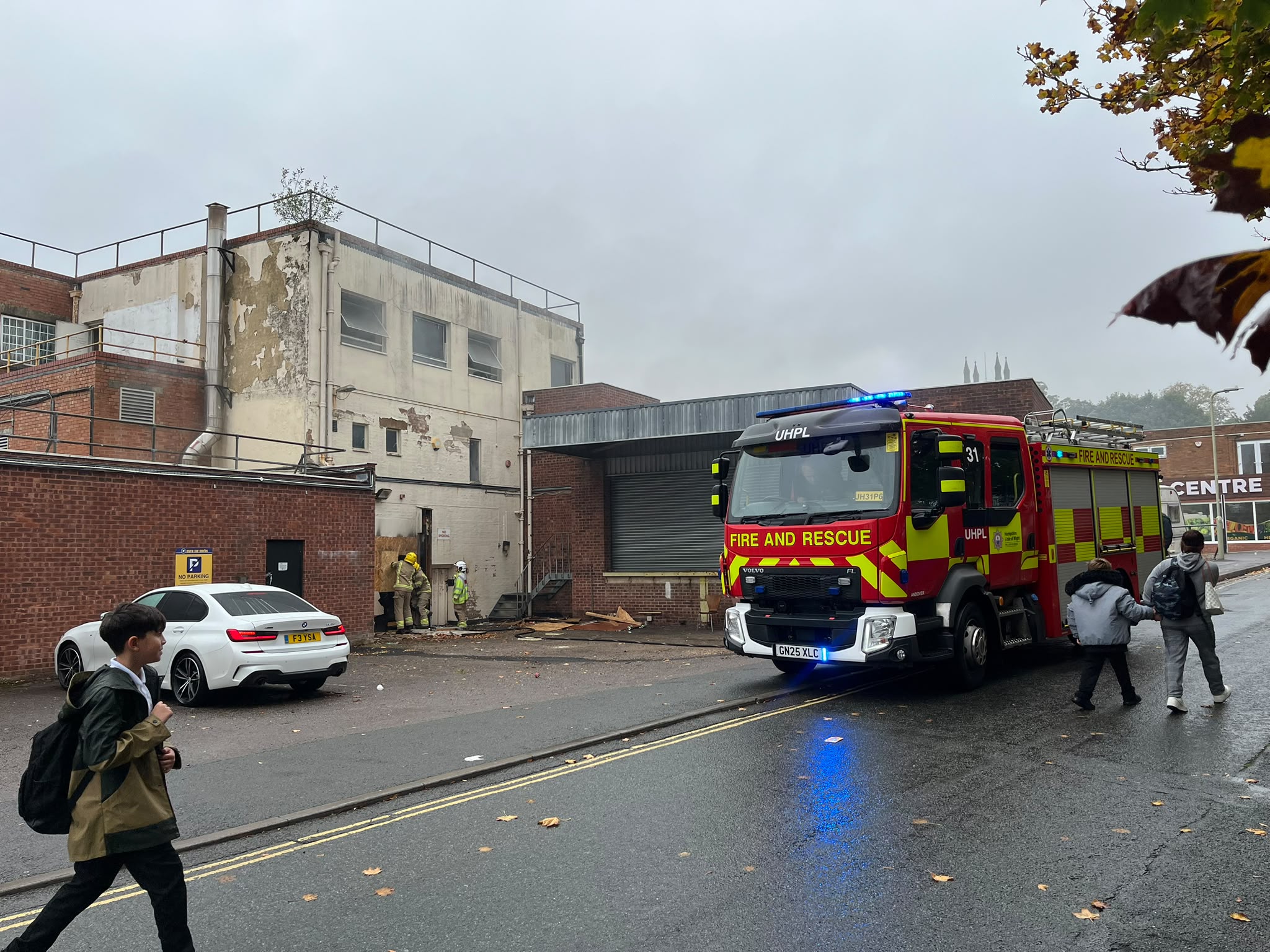 Eight Arrested Following Fire at Former M&S Building on Andover High ...